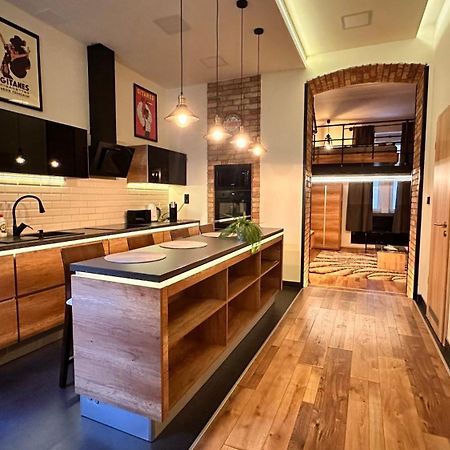 Ultra Modern Home Budapest Luaran gambar