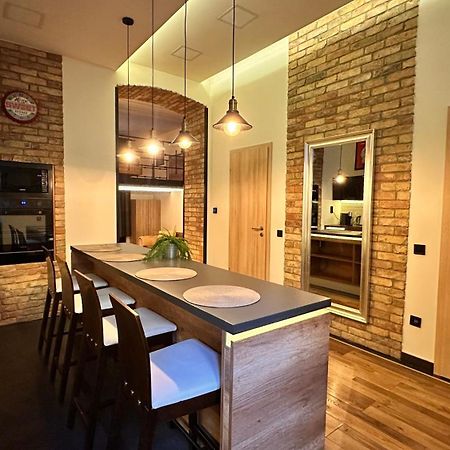 Ultra Modern Home Budapest Luaran gambar