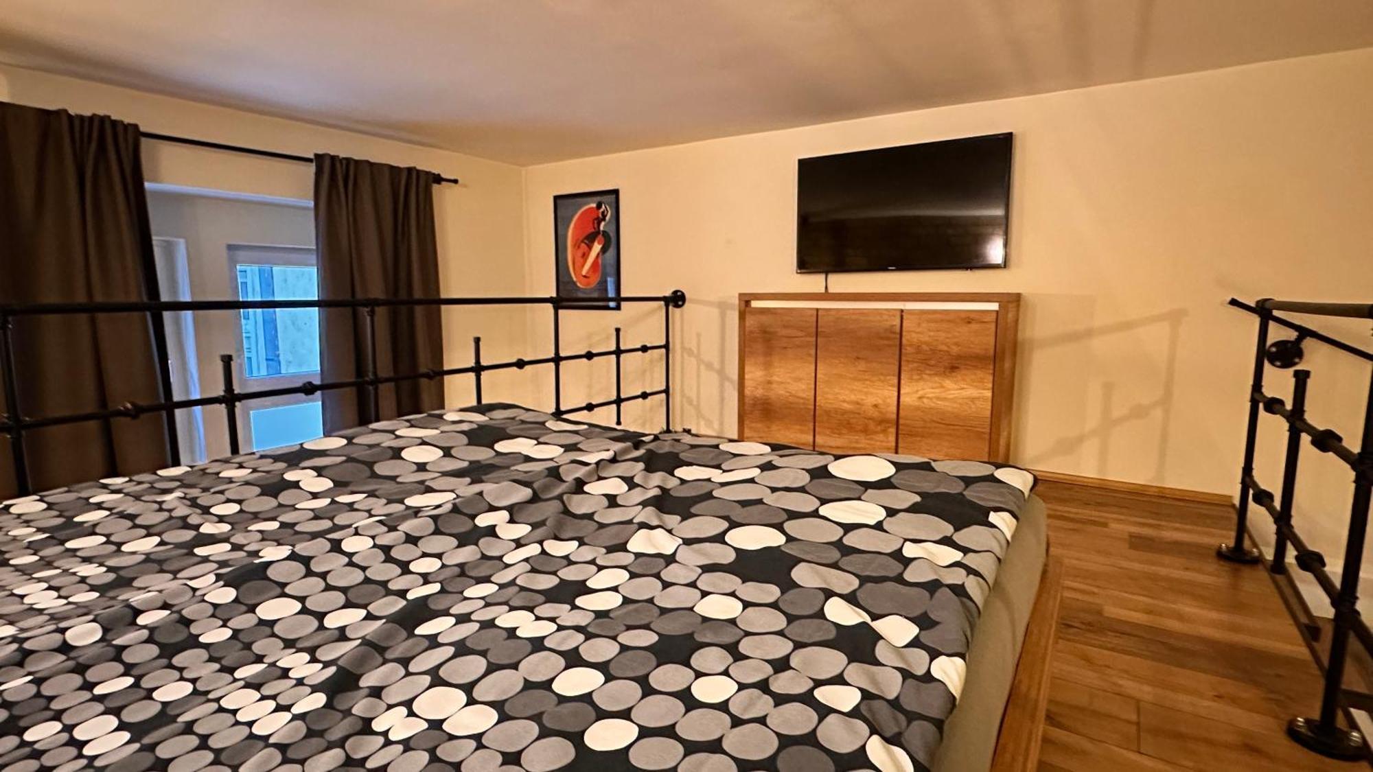 Ultra Modern Home Budapest Luaran gambar